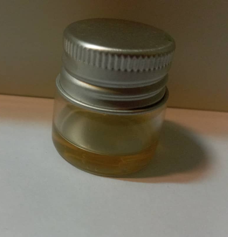 اسانس کاج خالص