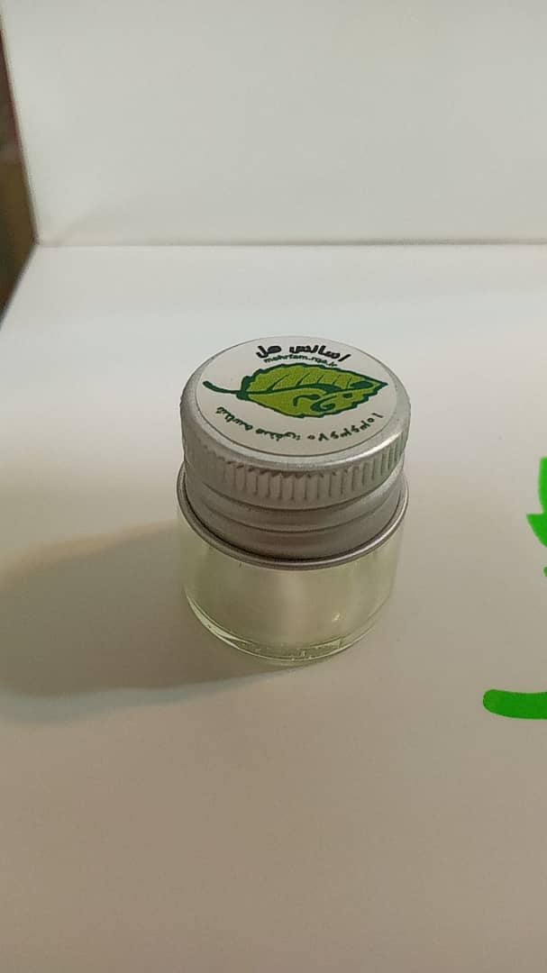 اسانس خالص هلِ سبز ایرانی