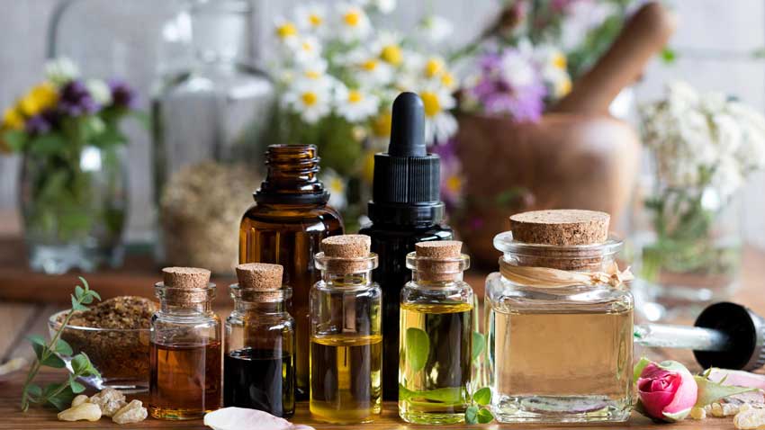 چک لیست عملی پذیرش و نگهداری اسانس های گیاهی در خطوط تولید آرایشی